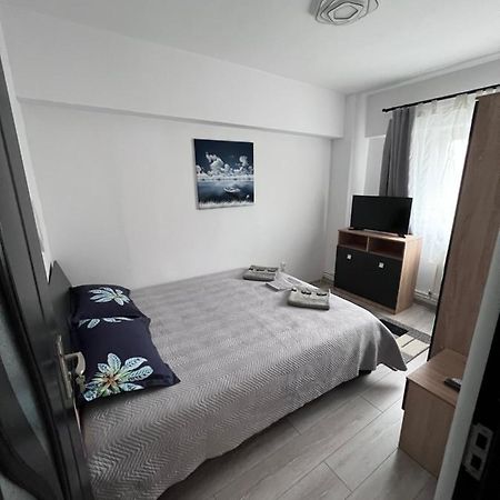Victoria Apartment Меркуря-Чук Экстерьер фото
