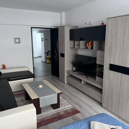 Victoria Apartment Меркуря-Чук Экстерьер фото
